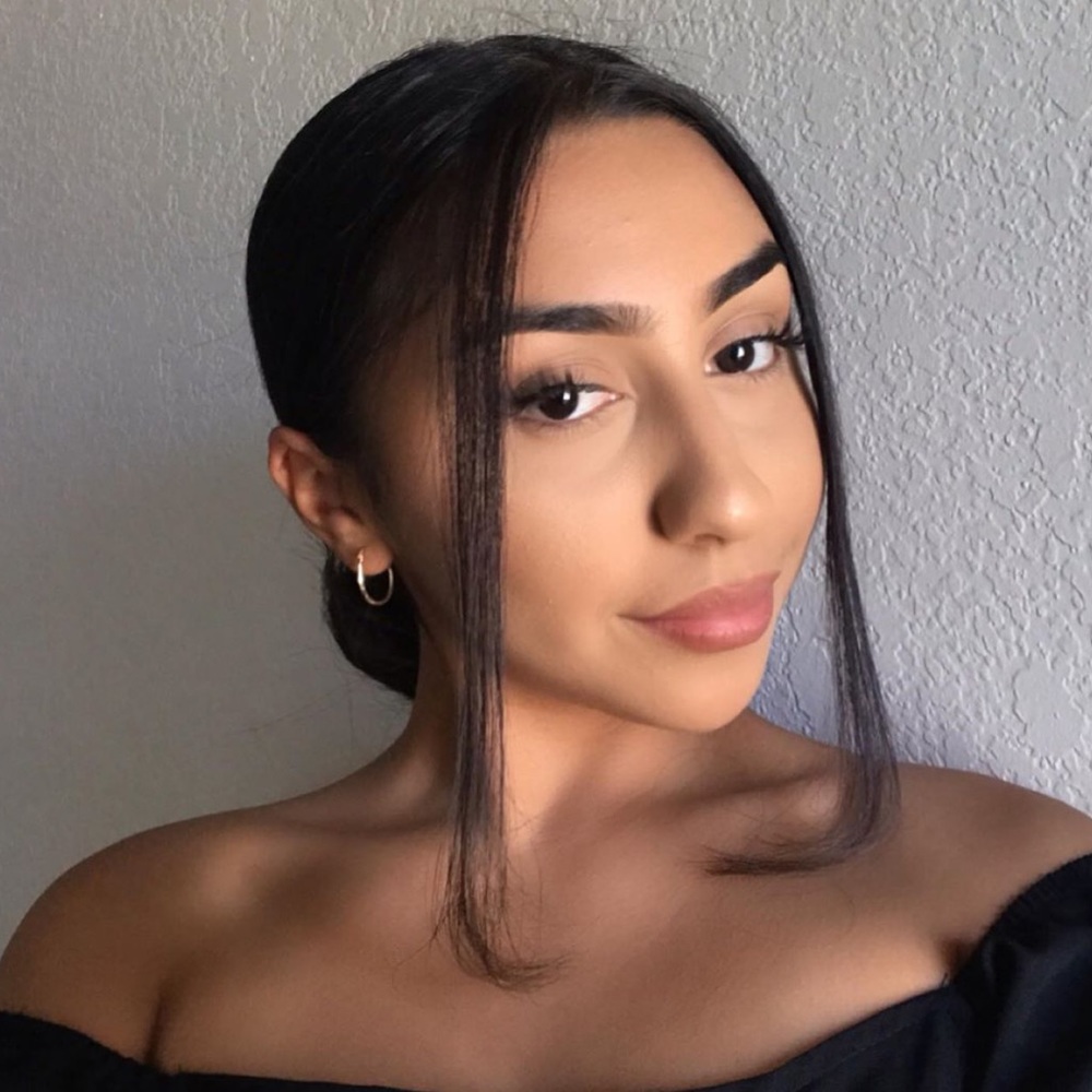 Meet your Posher, Micaela